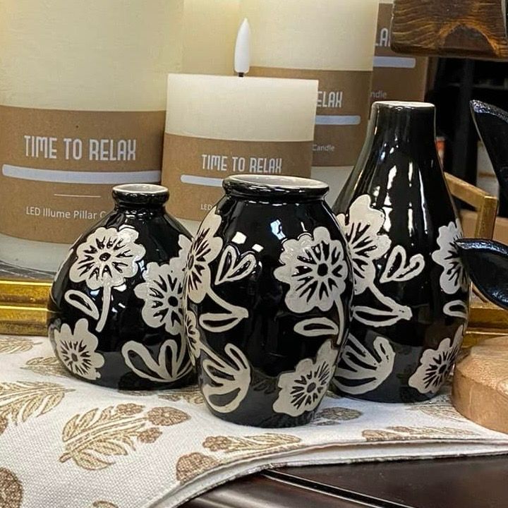 Yng 3.25&quot; Black Vase