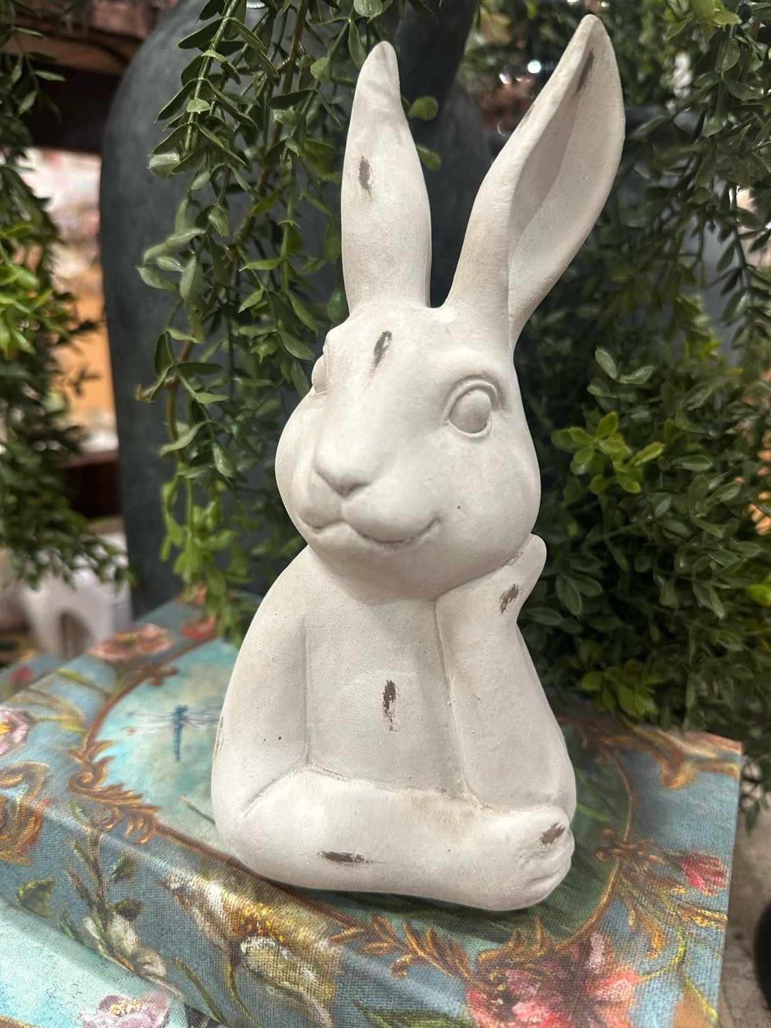 Ger 7.48&quot; H Bunny  1 Arm Up