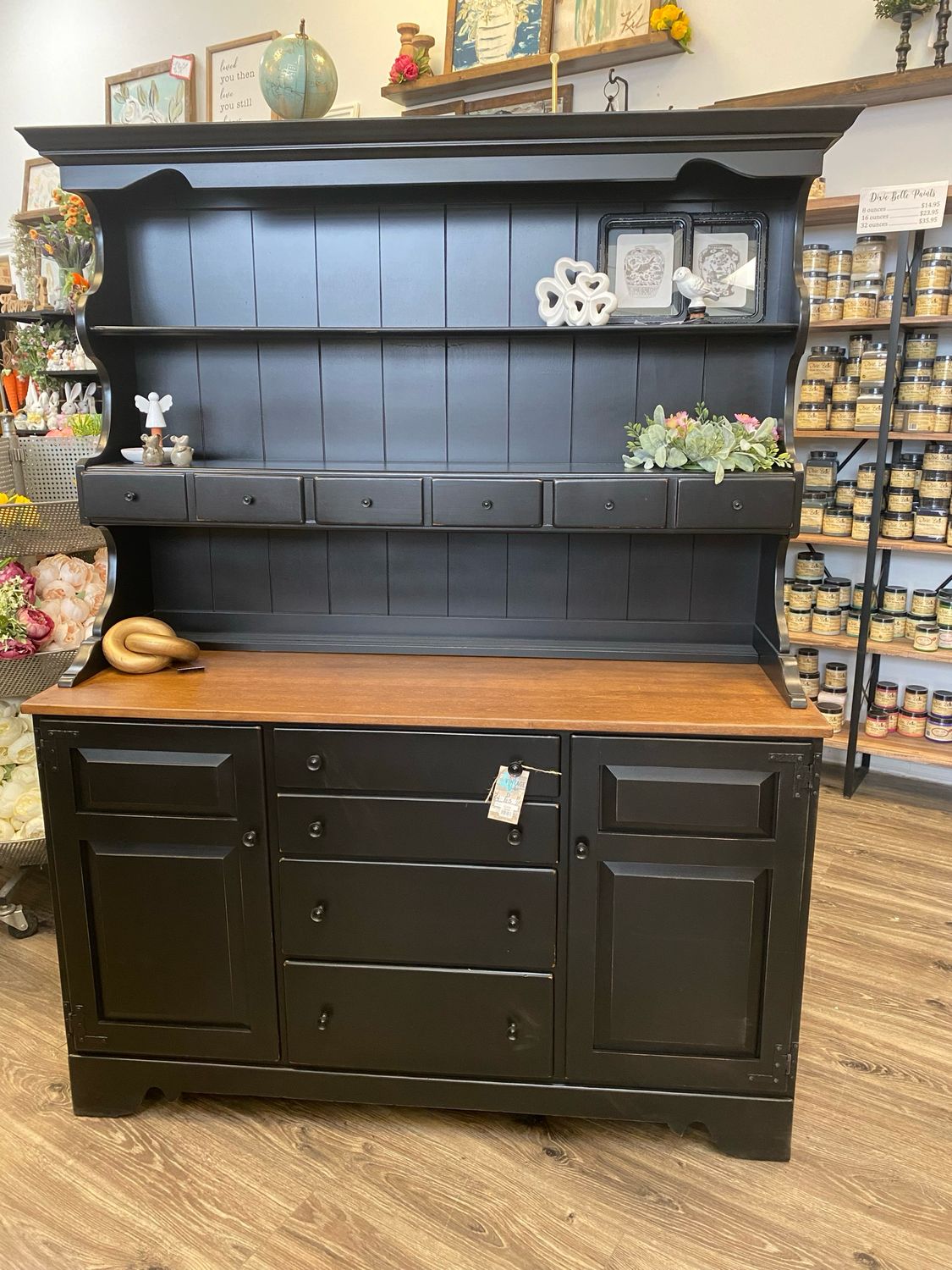 VV Lb Hutch 54x18.5x71