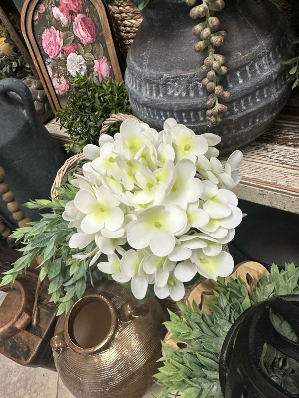 DC RT 18&quot; Hydrangea WT