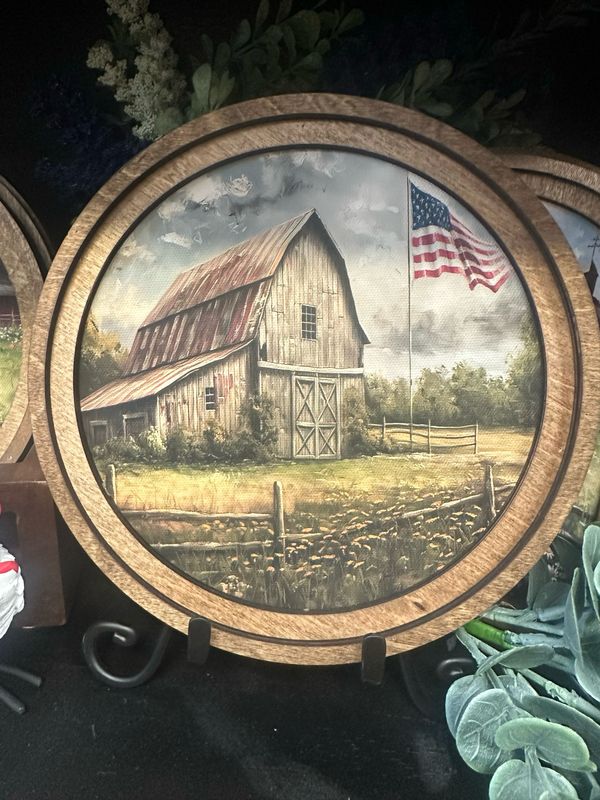 Red 8" R Patriotic Homestead