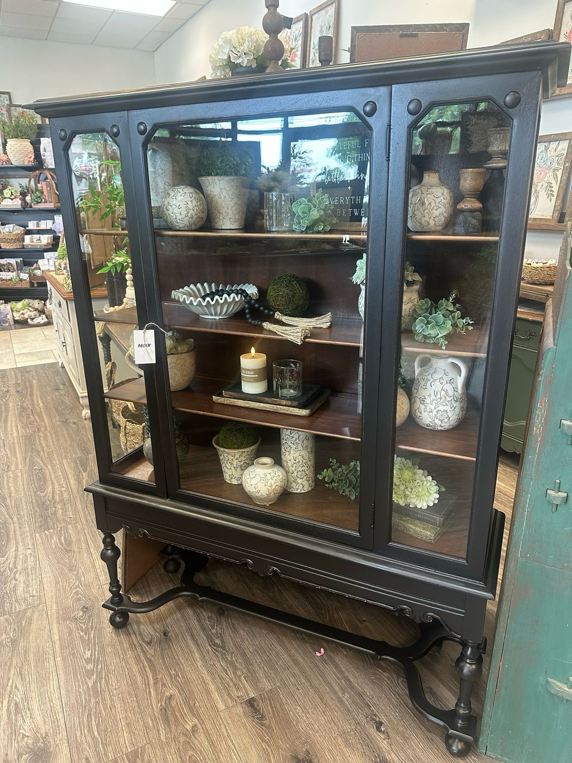 VV Anchor Hutch 48x14.5x64