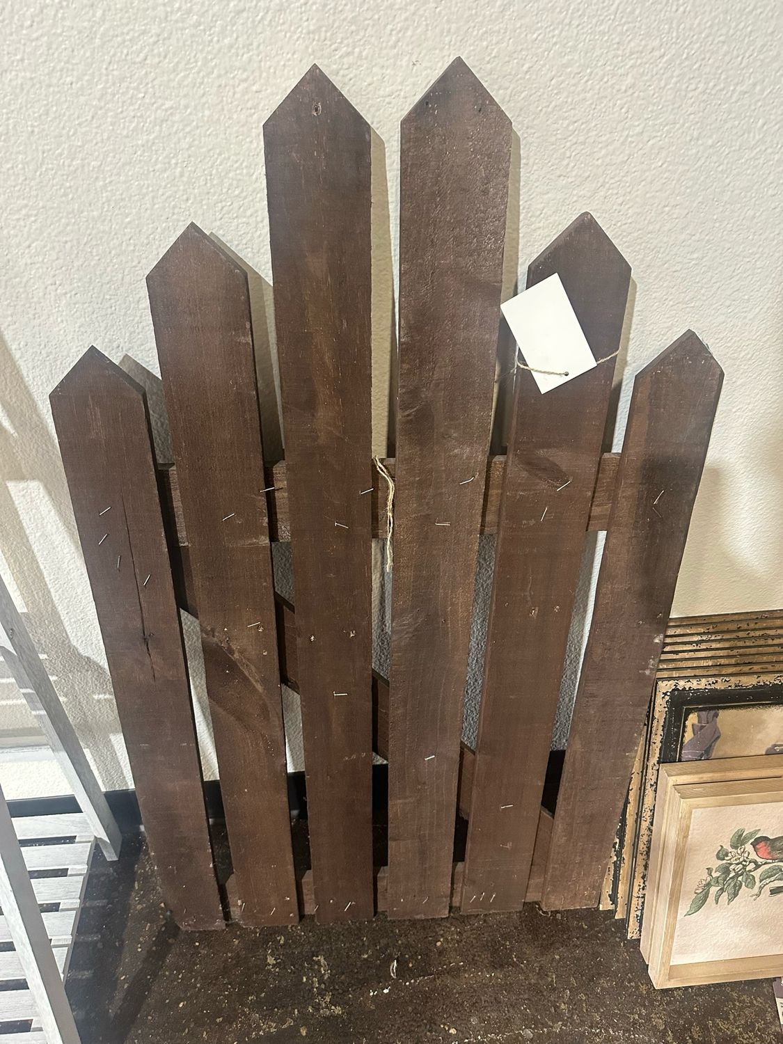 Cima fence display