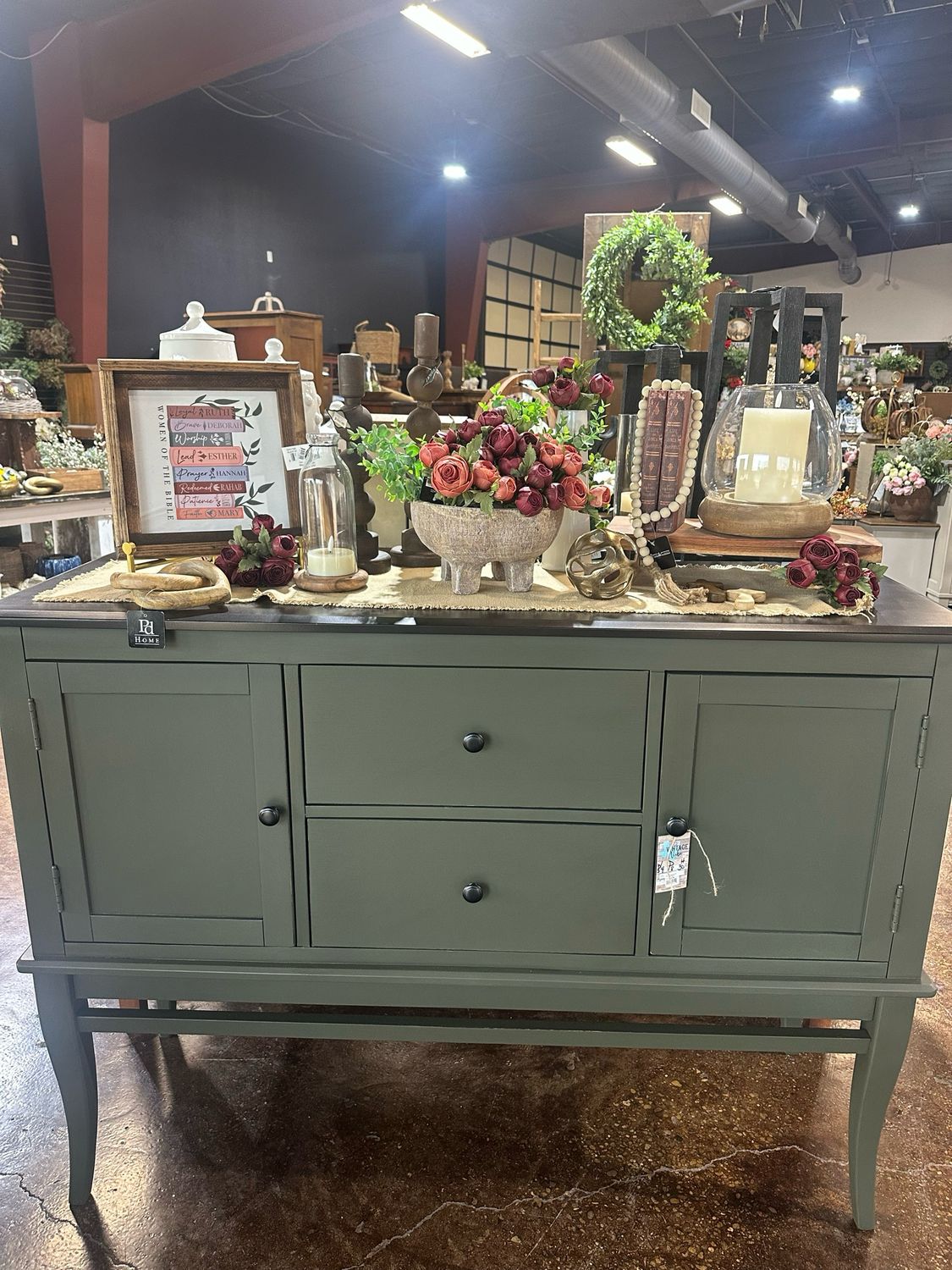 VV Collard Buffet 54x18x30