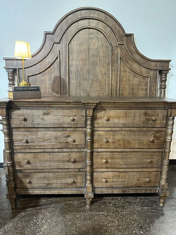 VV Mad Dresser 67x19.5x43.5
