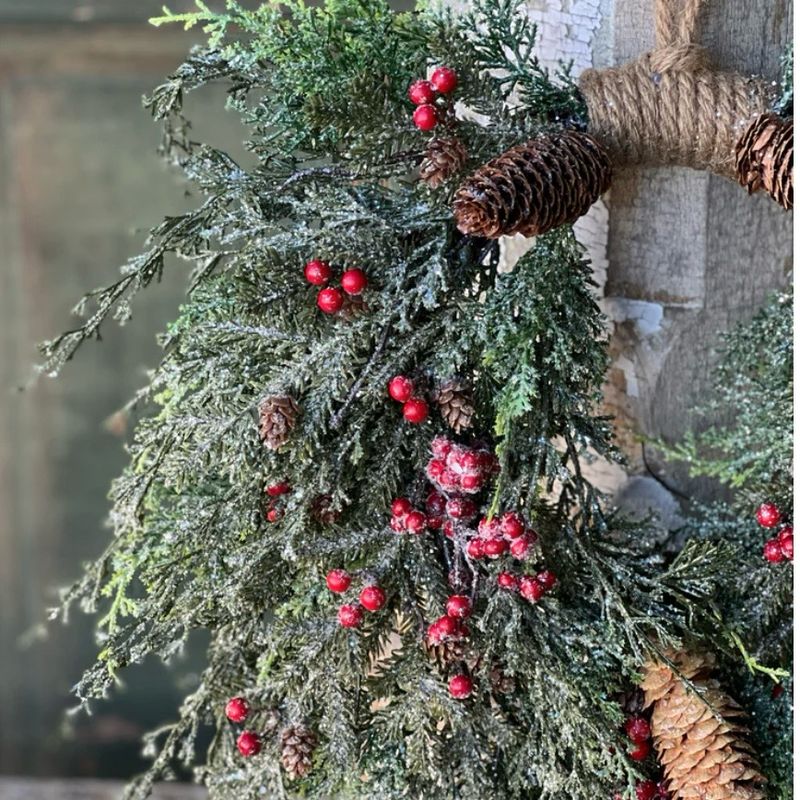 Lan 20" Divinity Hanging Wreath