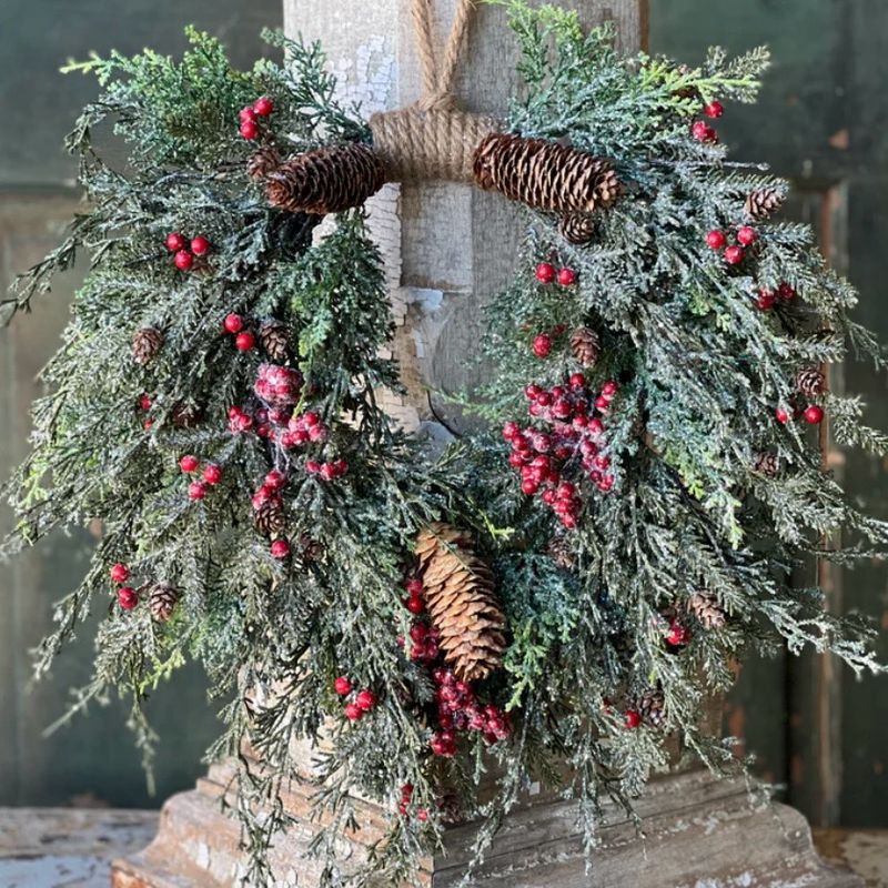 Lan 20&quot; Divinity Hanging Wreath