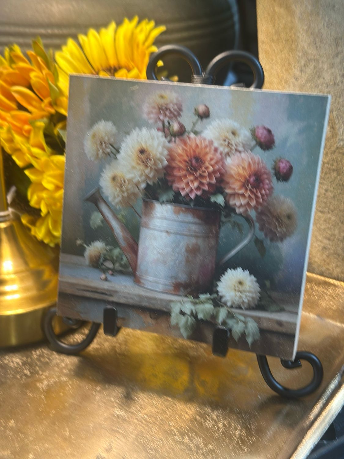 BBE 5x5 Watering Can Dahlia