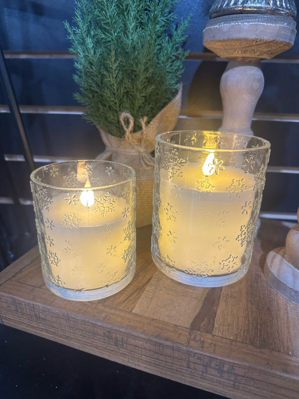 WTC Lg Snowflake Glass Jar Candle 4x5