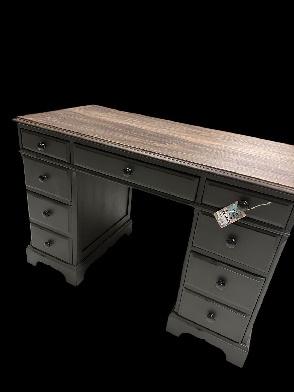 VV Gravel Desk 44x22x30