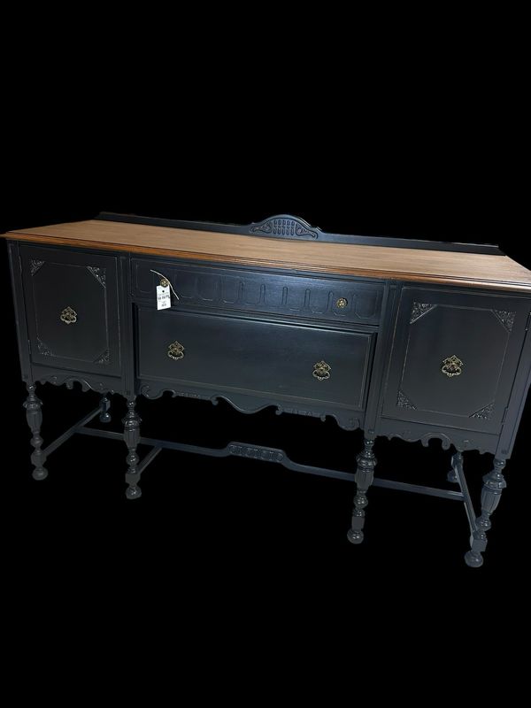 VV LampB Leg Buffet 66x22x37.5+4