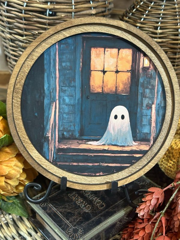 Red 8&quot; R Ghost On Porch
