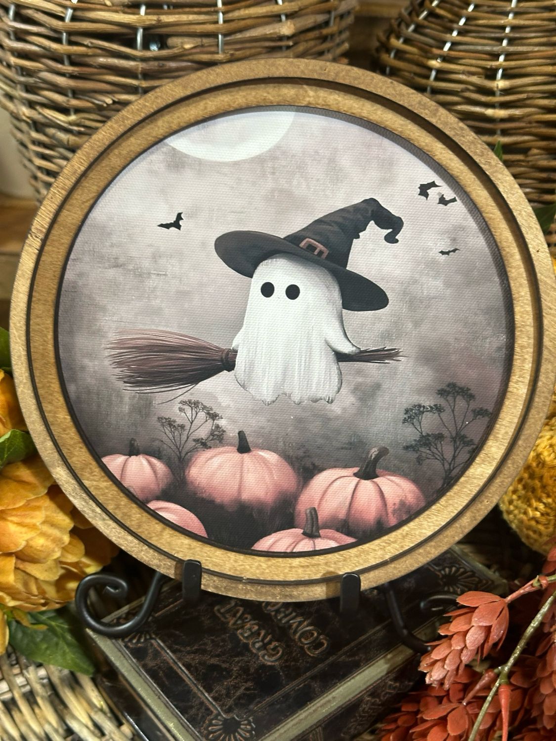 Red 8&quot; R Ghostie Witch