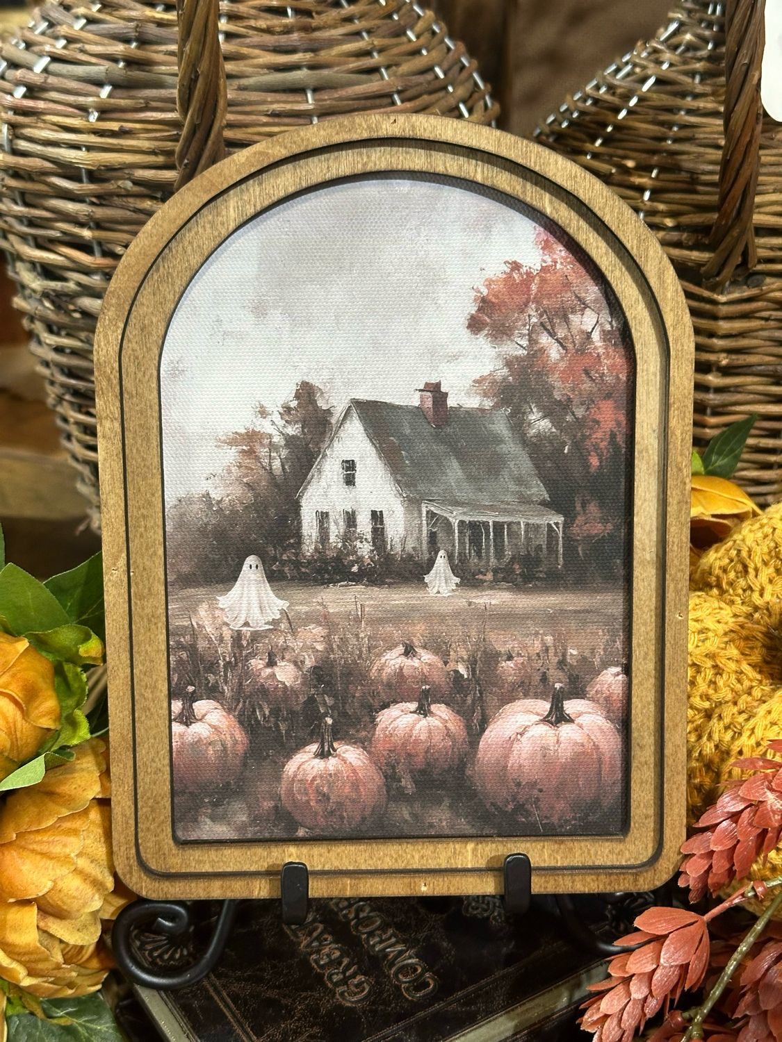 Red Arch 8x6 Hall Pump Farmhouse