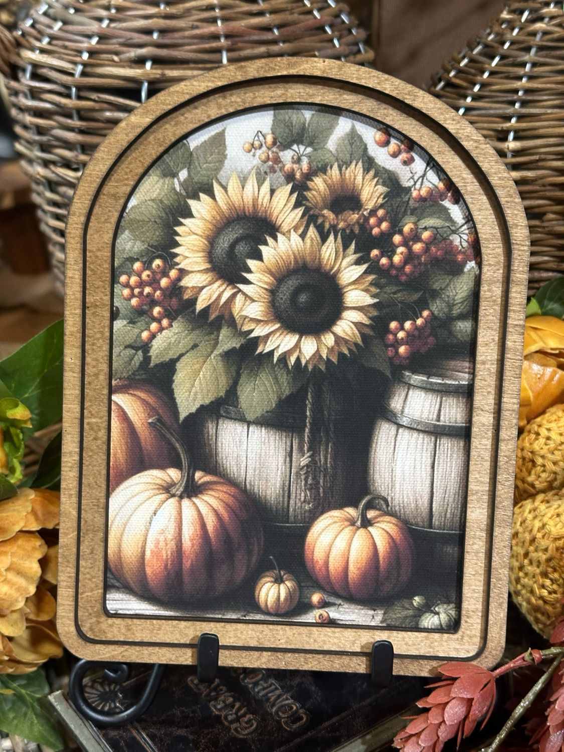 Red Arch 8x6 Sunflower Barrel