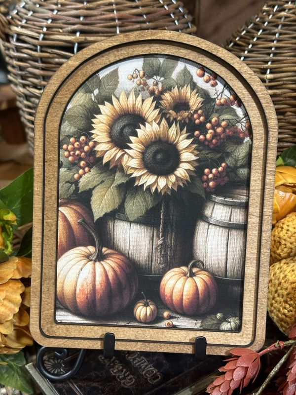 Red Arch 8x6 Sunflower Barrel