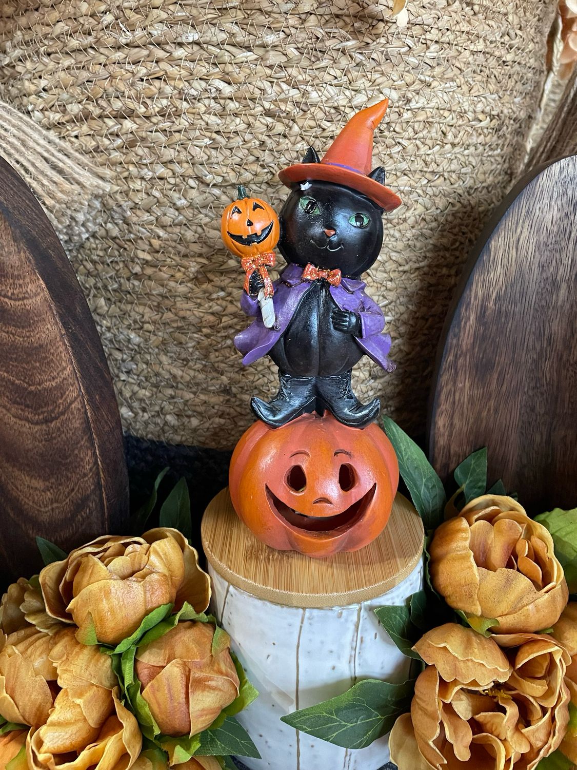 Ger 7.48&quot; Black Cat Figurine On Pumpkin