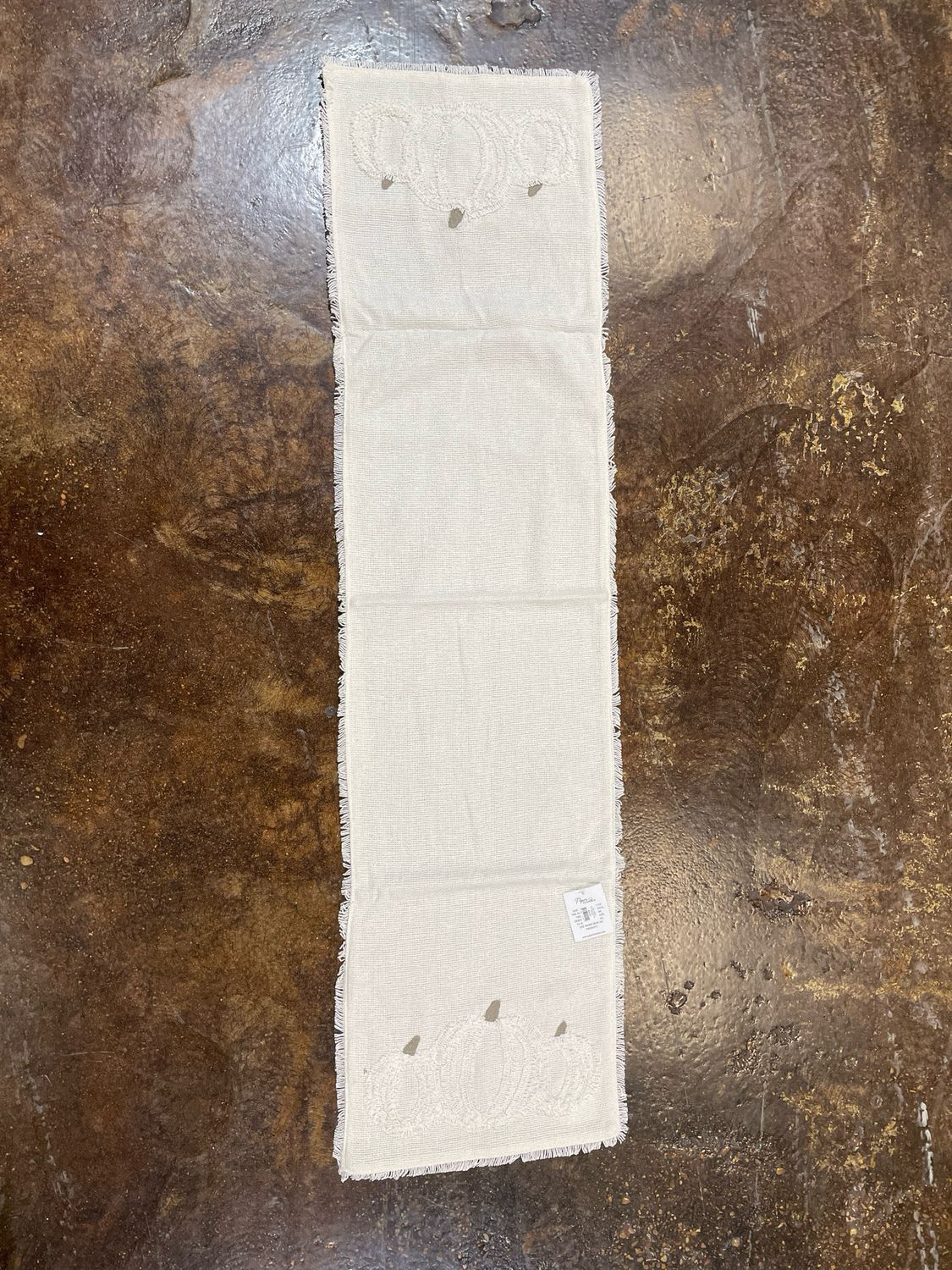 VHC White Harvest Runner 13x54