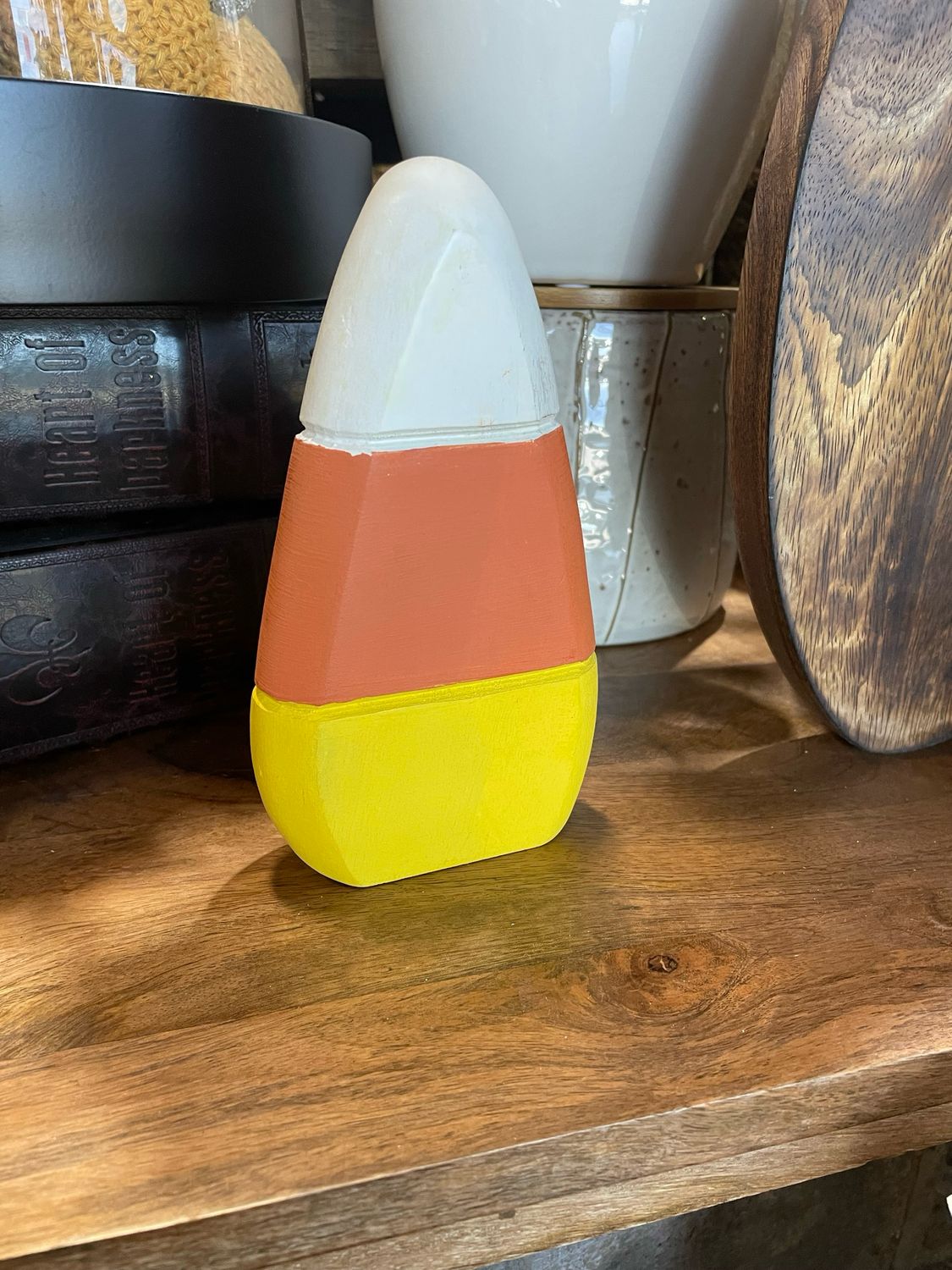 Vhc Md Candy Corn Wood 7&quot;