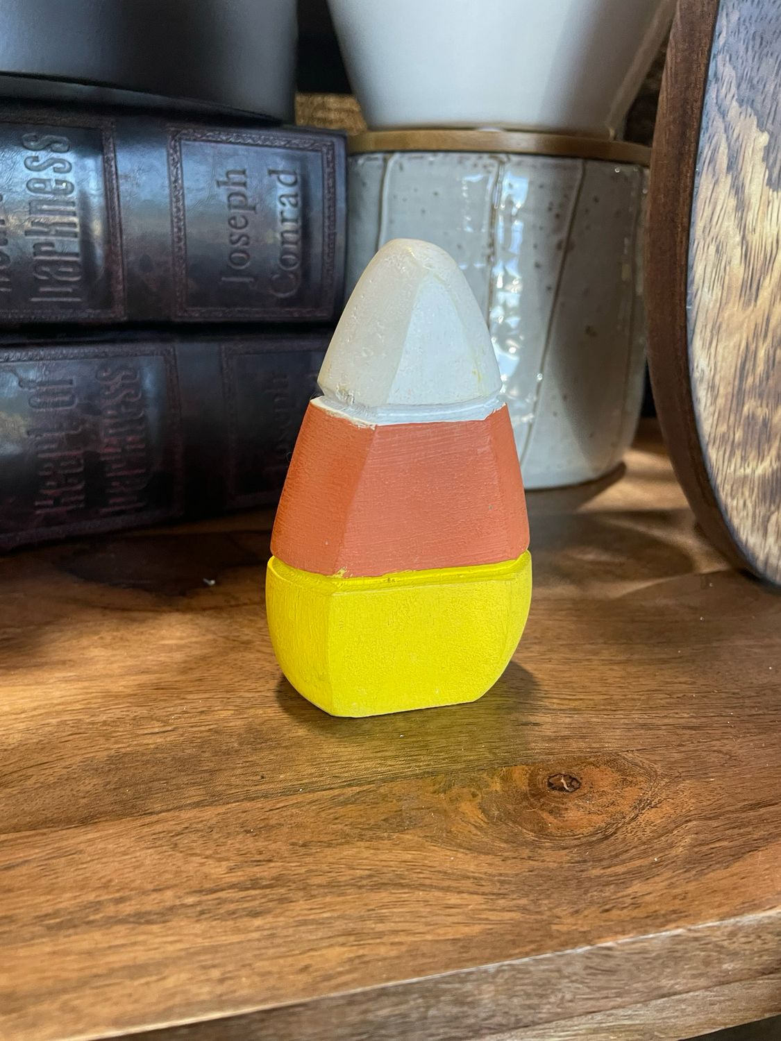 Vhc Sm Candy Corn Wood 4&quot;