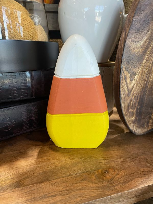 Vhc Lg Candy Corn Wood 8&quot;