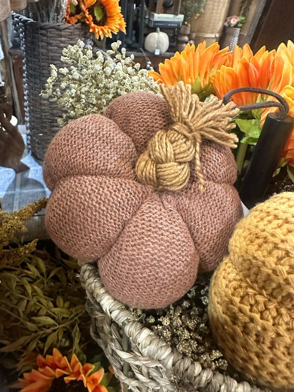 Mer Sm Clay Knit Pumpkin 5x3