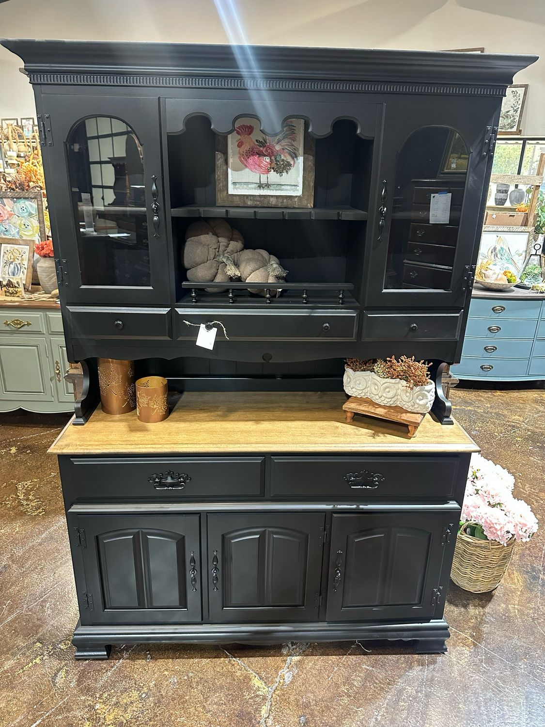 VV LB Hutch 2pc 52x18x76