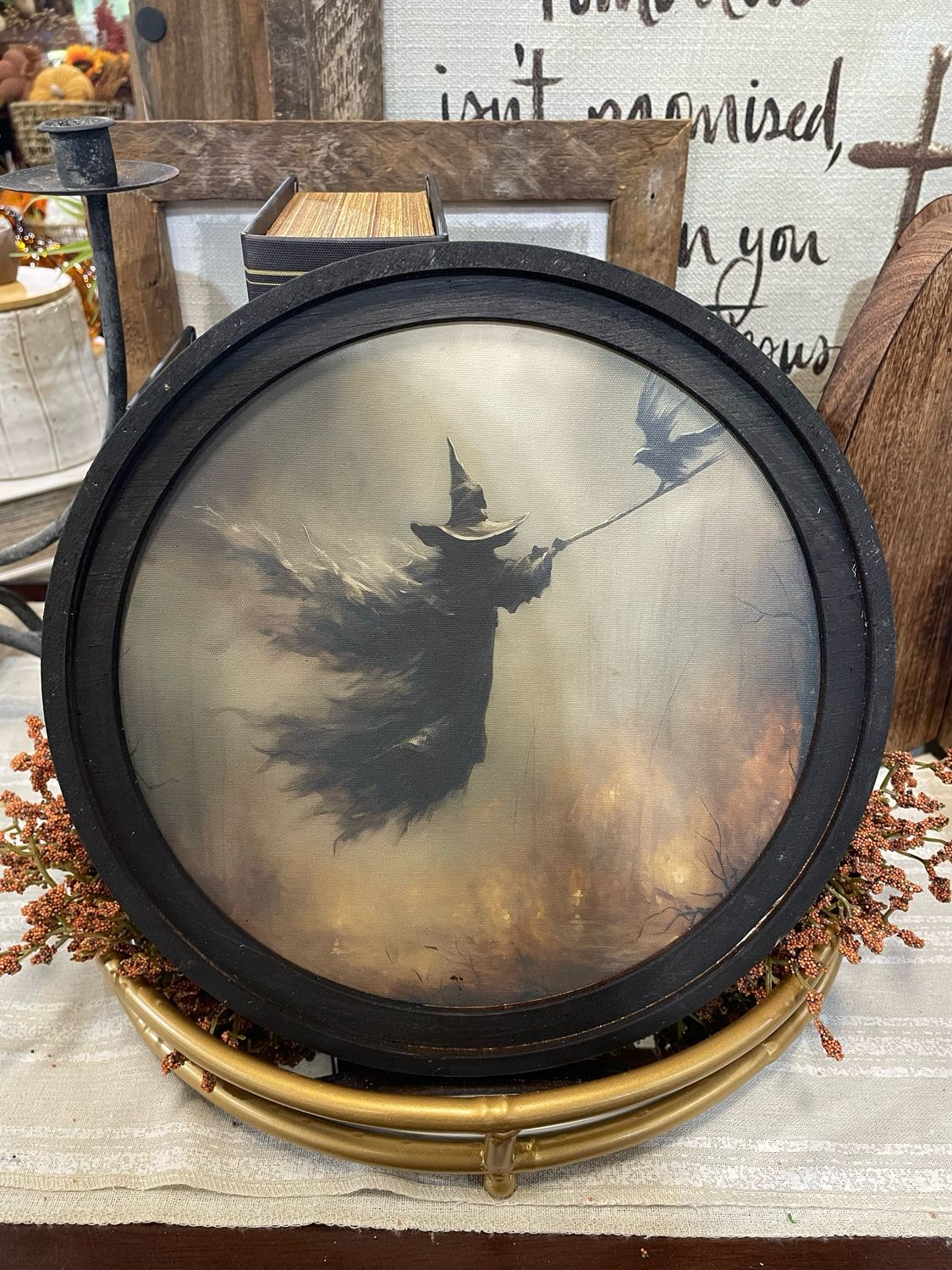 LOC Flying Witch Rnd 11.25&quot;