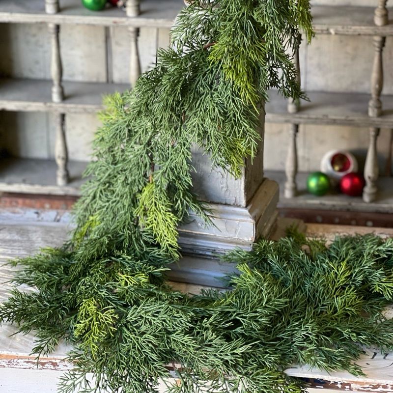 Lan 6&#39; Verdant Cedar Garland