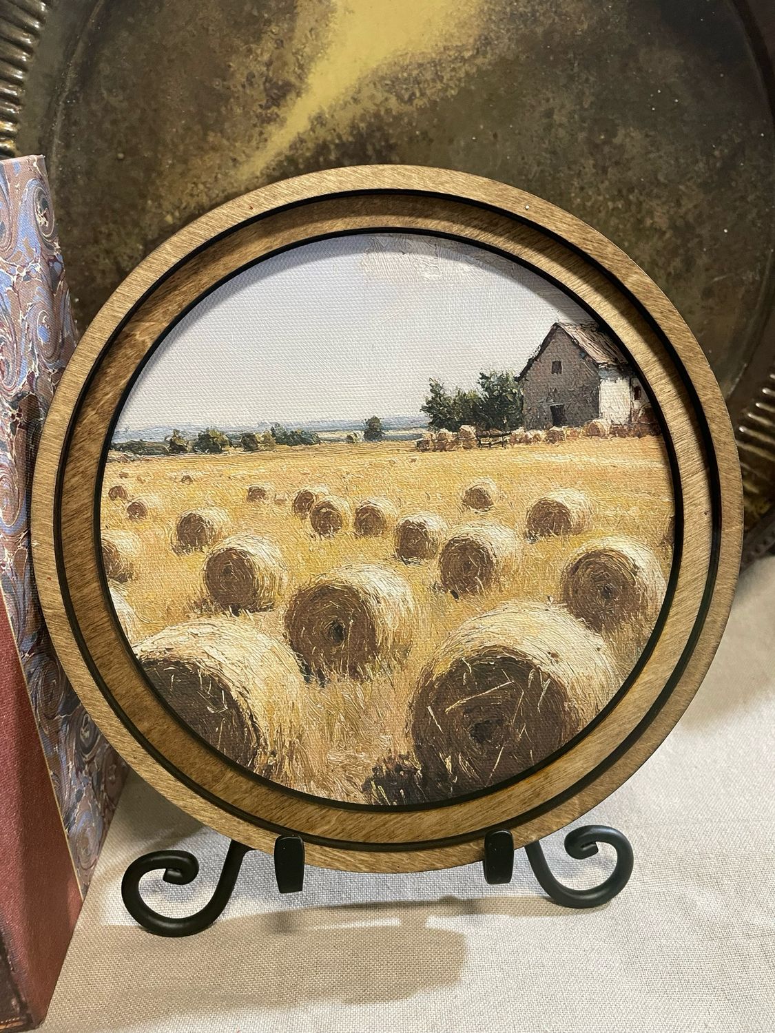 Red 8&quot; R Hayfield