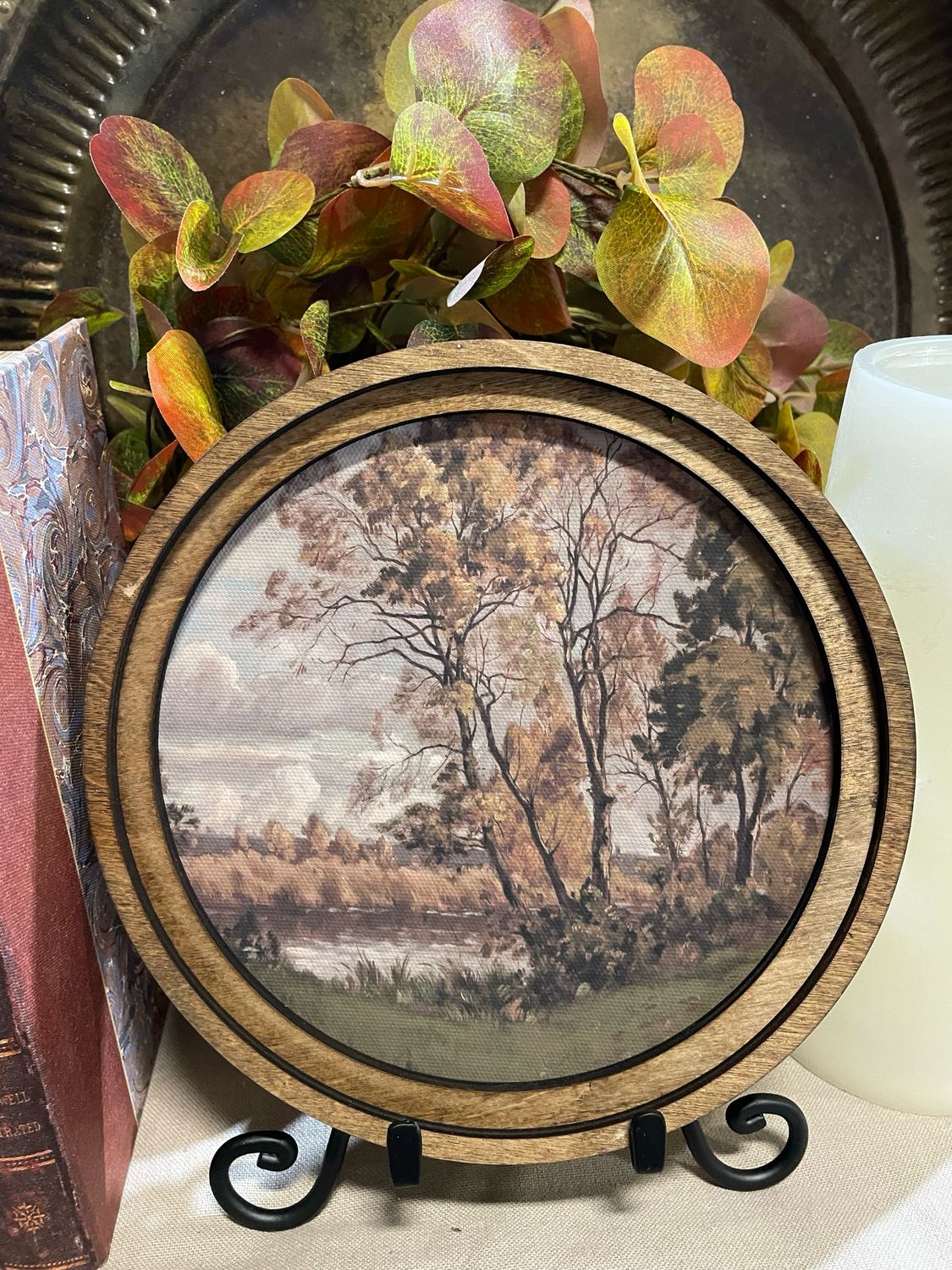 Red 8" R Fall Landscape