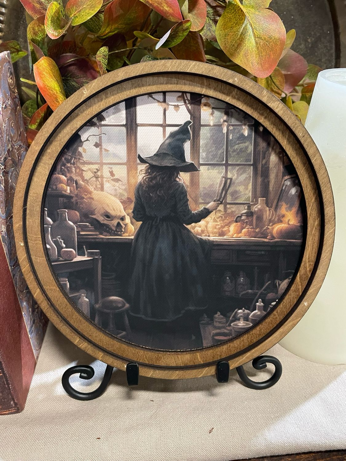 Red 8&quot; R Halloween Witch Art
