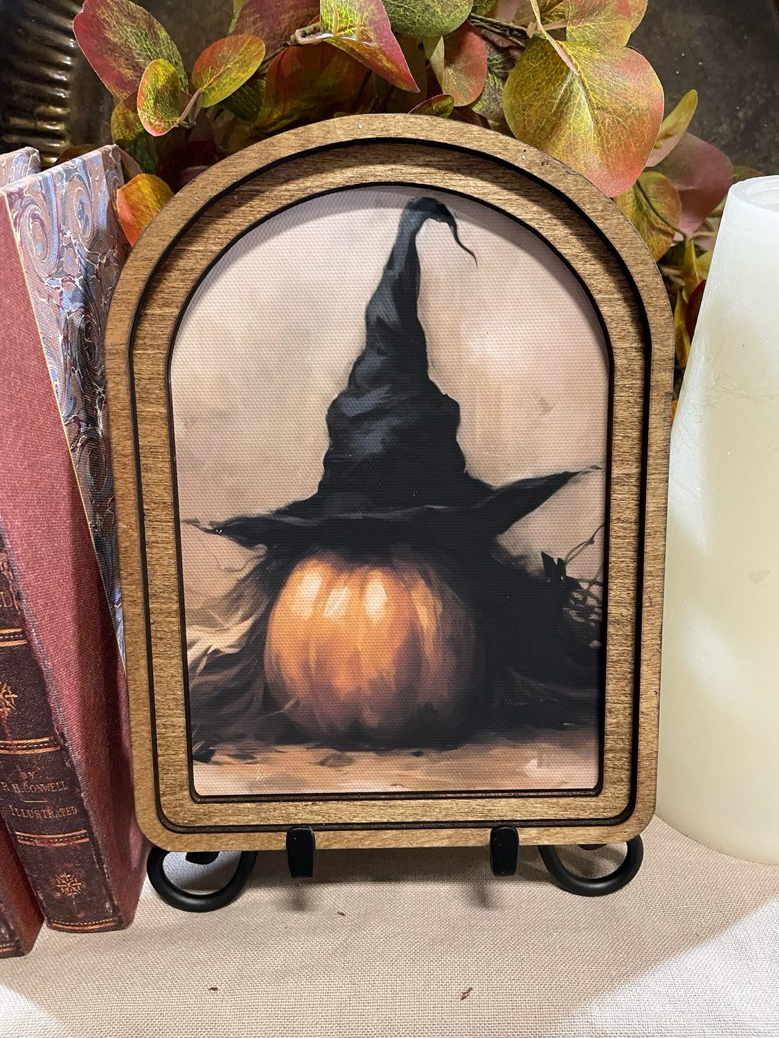 Red Arch Pumpkin Witch Hat
