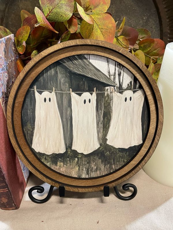 Red 8" R Ghost Laundry