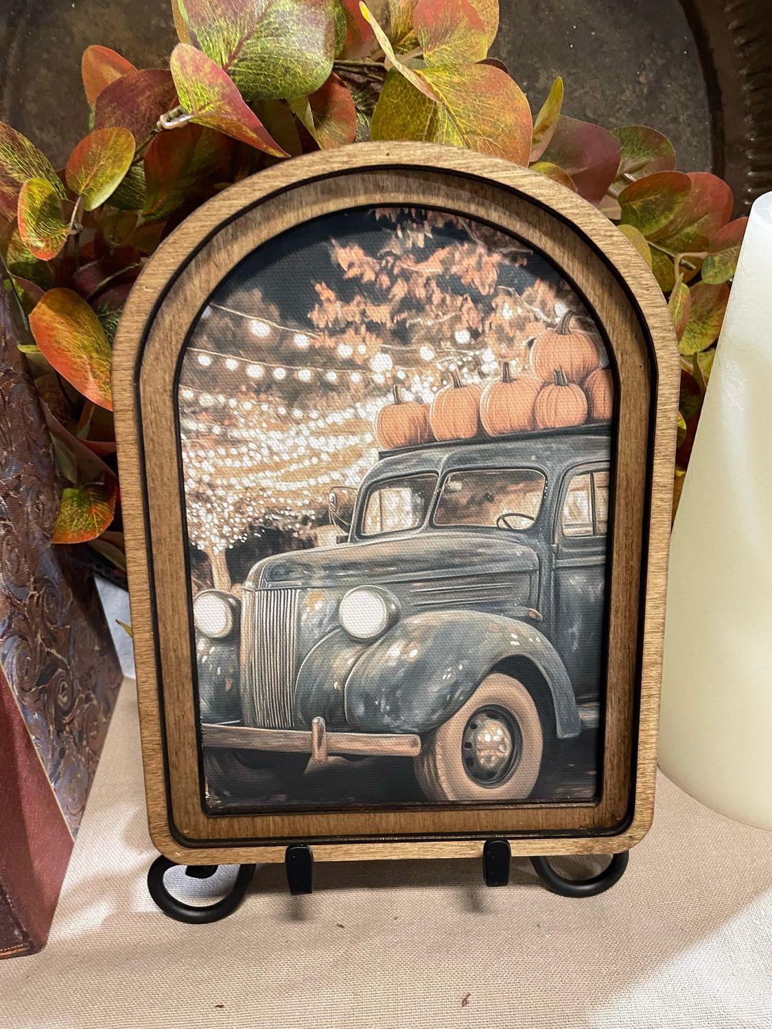 Red Arch Fall Truck 8x6