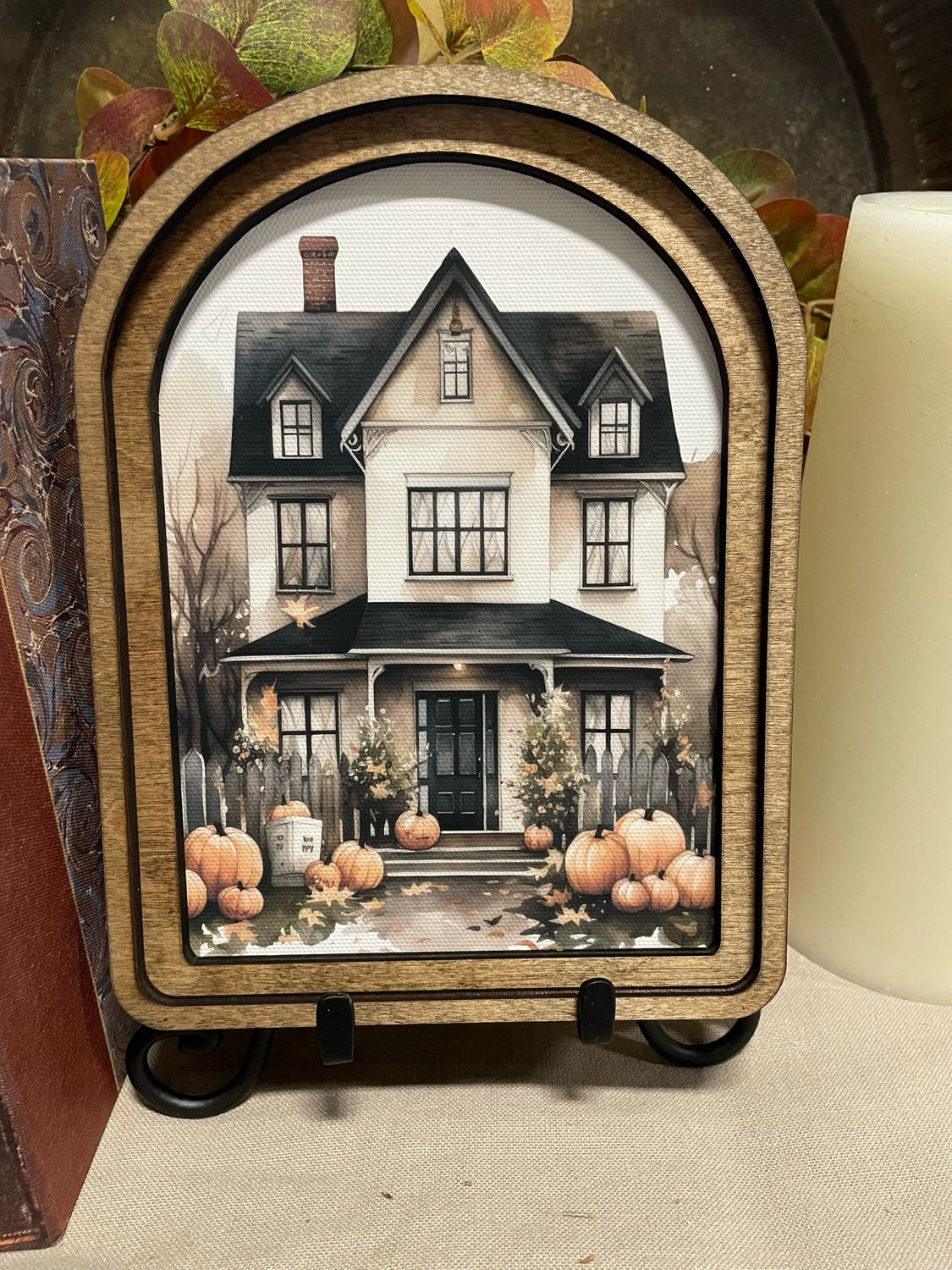 Red Arch Halloween House 8x6