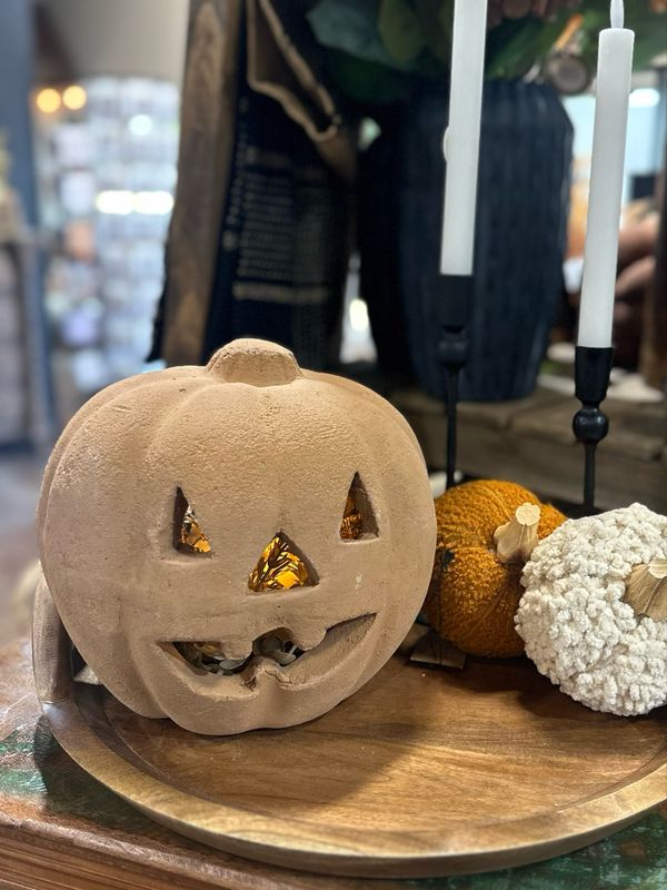 Terracotta Pumpkin 9x9