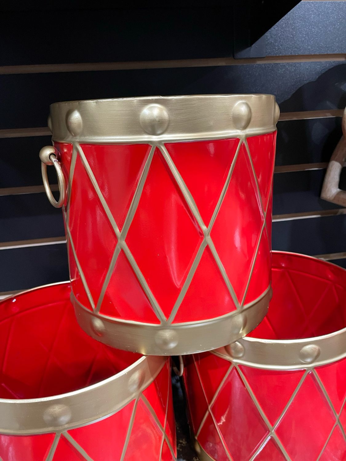 CCO Lg Drum Red &amp; Gold 9x9.25