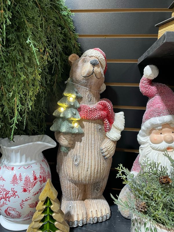 Han Beary Christmas Stander W/Lights 19&quot;