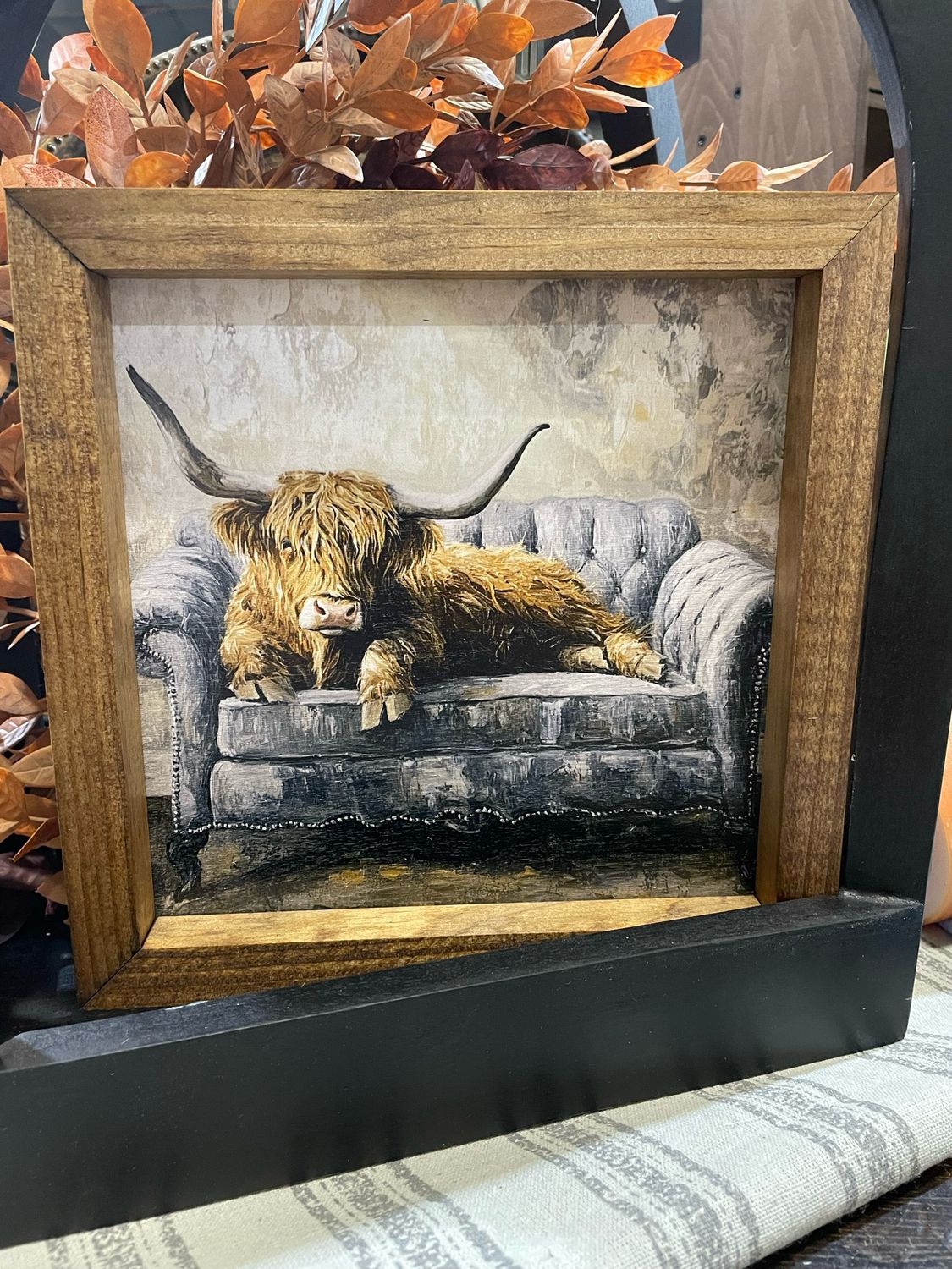 Jarmz 9x9 Highland Cow On Couch