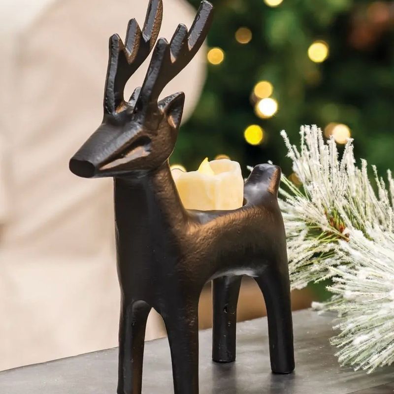 Col Cast Iron Reindeer Tealight Holder 8.25x6x2