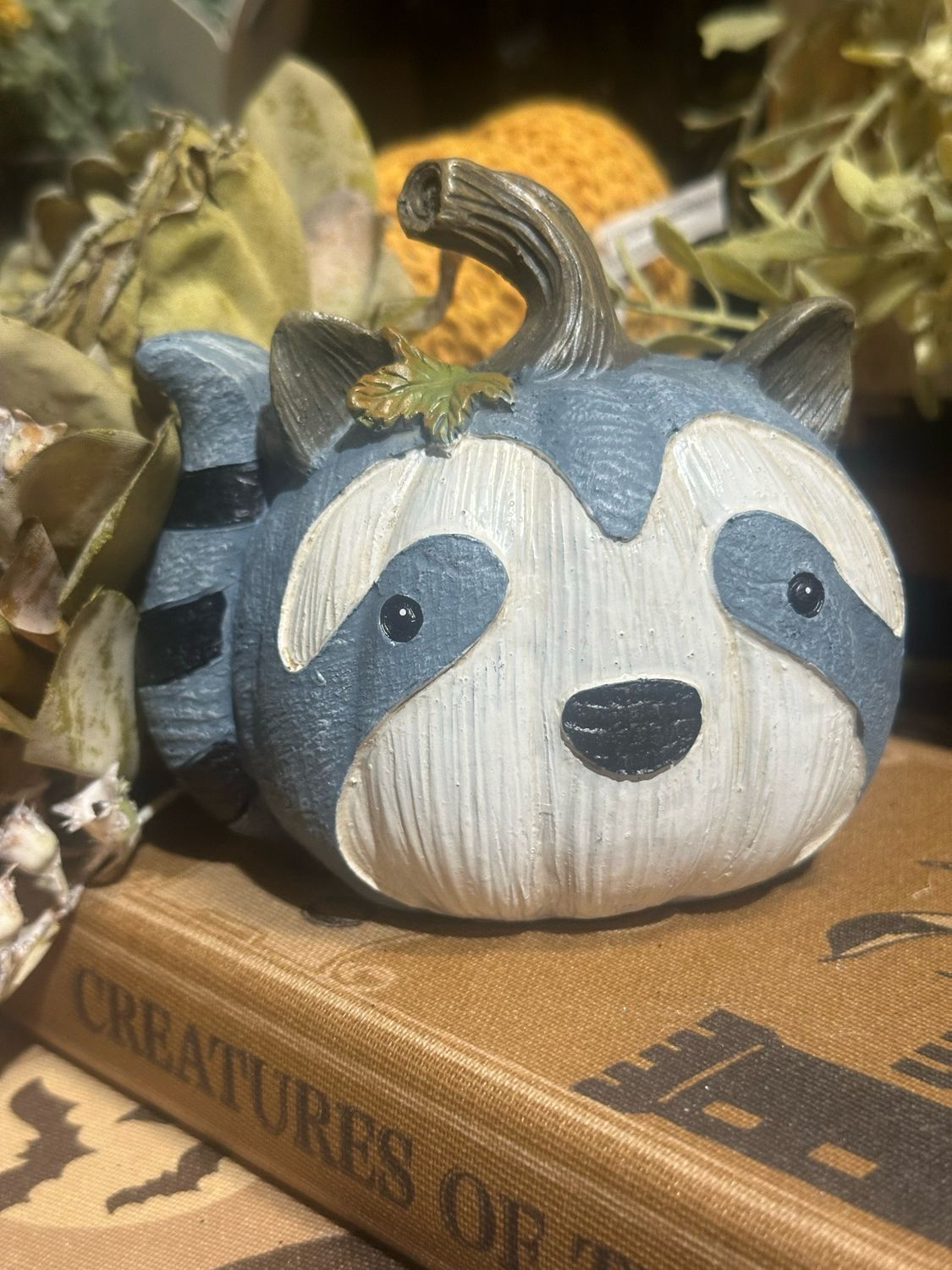 Ger Racoon Harvest Pumpkin 4&quot;