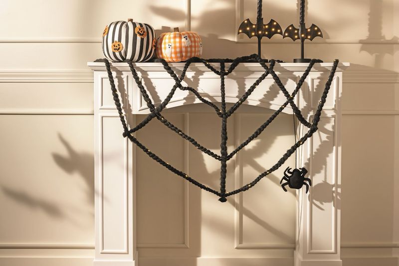 MP Light Up Felted Spider Web
