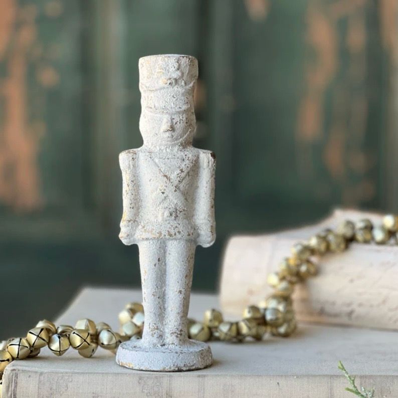 Lan 7&quot; Noble Nutcracker