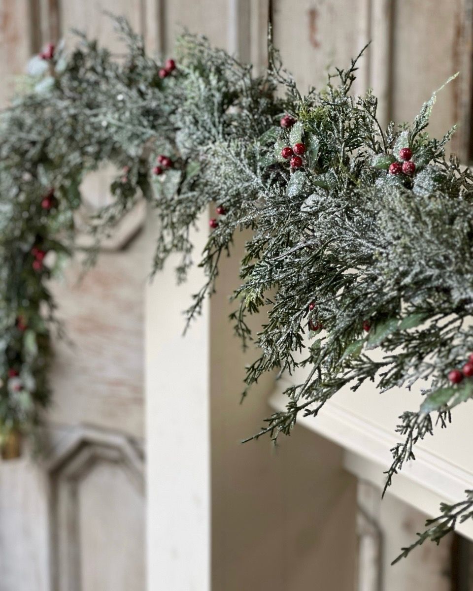 Lan 6&#39; Holly Hill Garland
