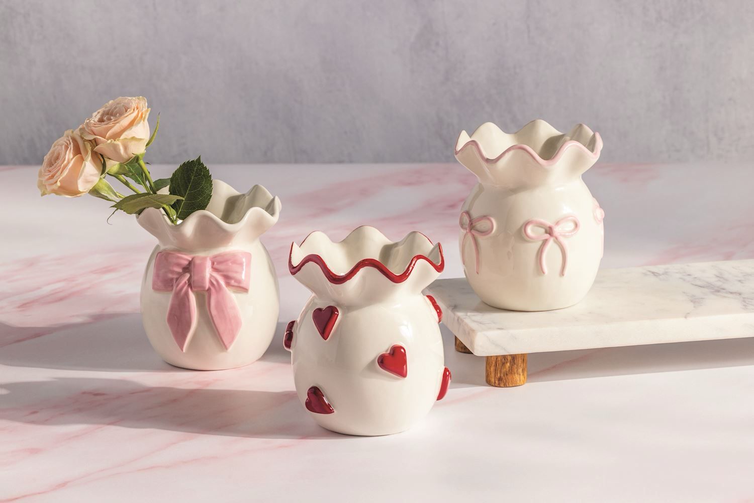 MP Heart Val Ruffle Bud Vase 4&quot;