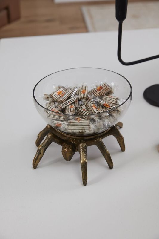 ACC Arachnid Serving Bowl 8.75x8x5.75
