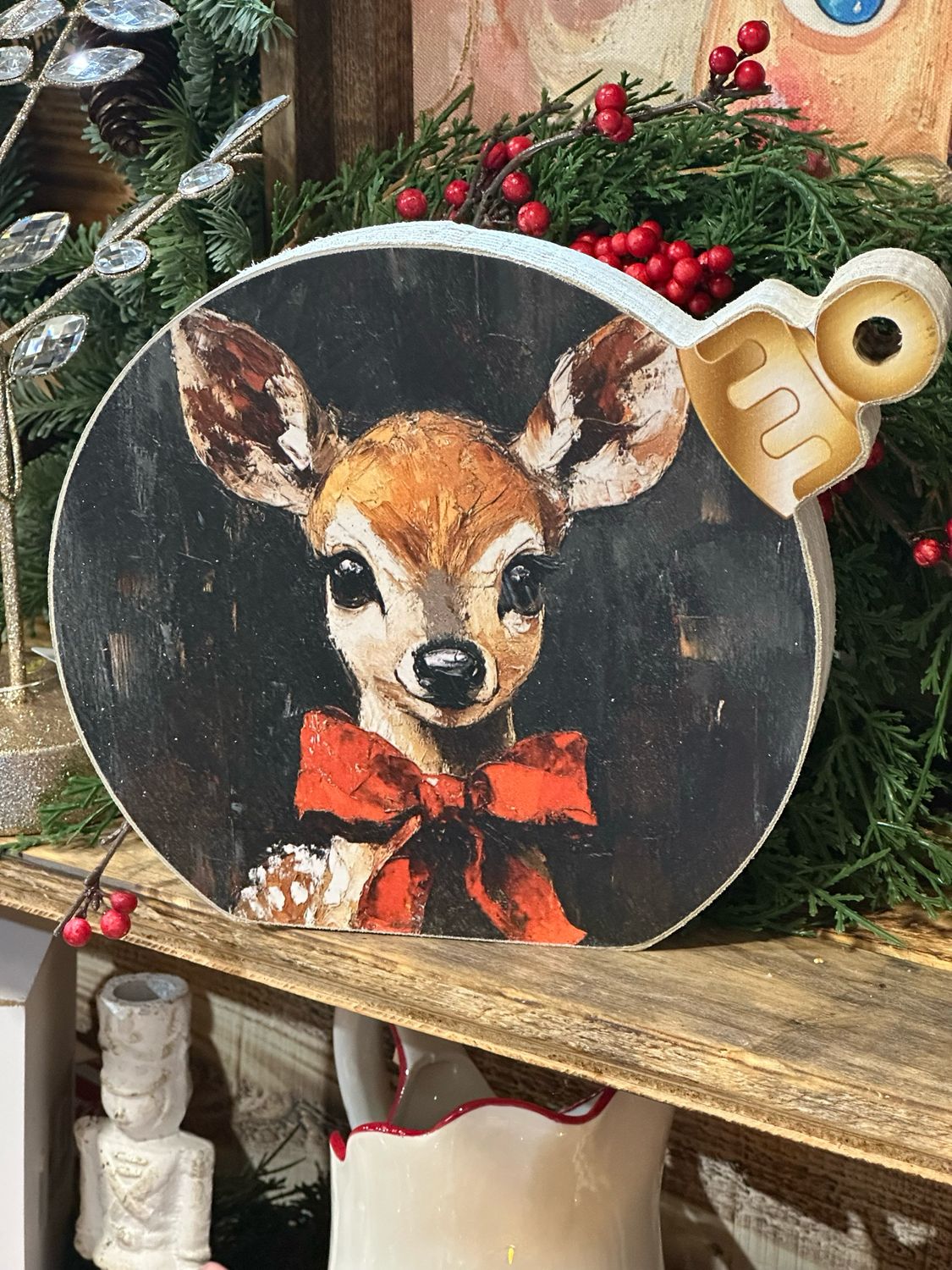 Jarmz Orn Sitter 10x8 Girl Deer Neck