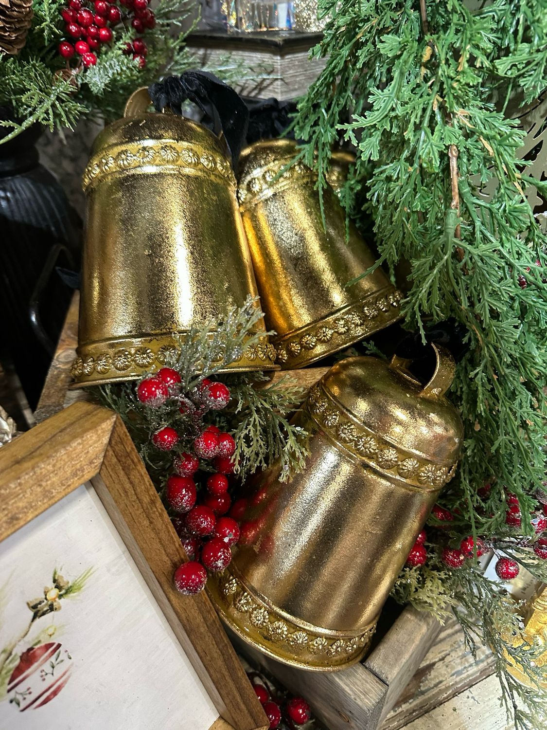 Ra 7&quot; Gold Bell Orn