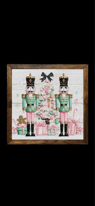 Jarmz 9x9 Mint Green Pink Nutcrackers &amp; Tree